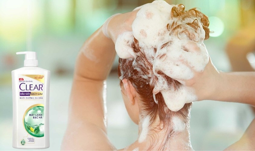 Dầu gội Clear mát lạnh bạc hà sạch gàu 631 ml