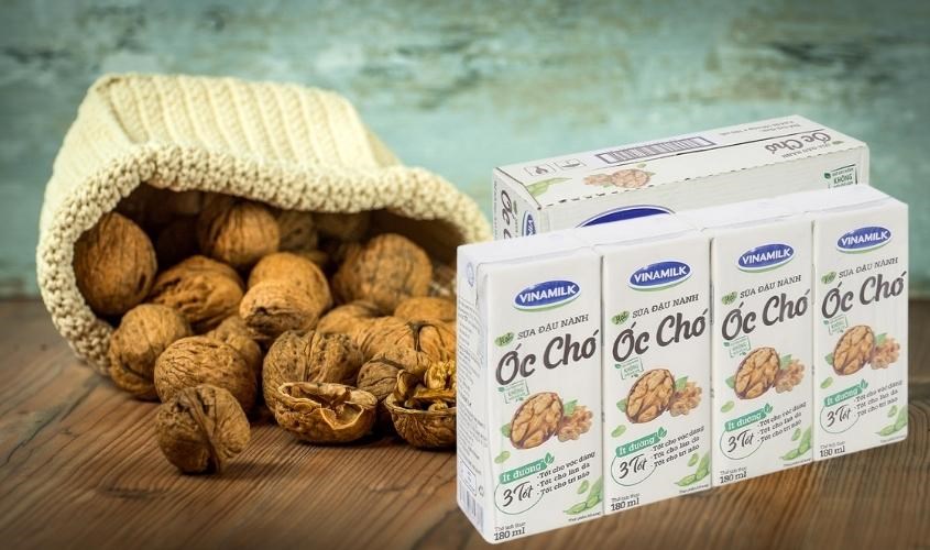 Thùng 48 hộp sữa đậu nành hạt óc chó Vinamilk 180 ml đậm đà