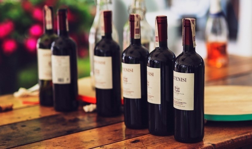 Bia rượu và thức uống có cồn là thực phẩm cấm kỵ với phụ nữ mang thai