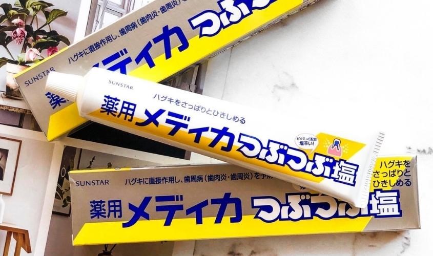 Không chỉ loại bỏ mảng bám, kem đáng răng Sunstar còn giúp làm trắng răng