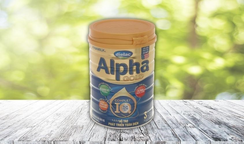 Sữa bột Dielac Alpha Gold IQ số 3 900g (12 - 24 tháng)