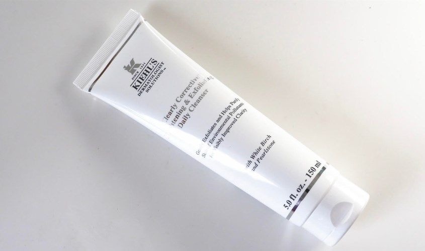 Sữa rửa mặt làm sạch sâu và sáng da Kiehl’s