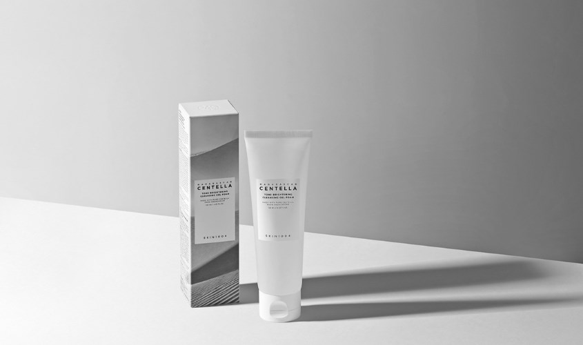 Gel rửa mặt dưỡng sáng da Skin1004 Madagascar Centella Tone Brightening Cleansing Gel Foam 125 ml
