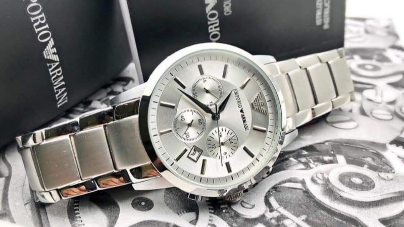 Thương hiệu đồng hồ Emporio Armani của nước nào? Đặc điểm nổi bật nhất -  