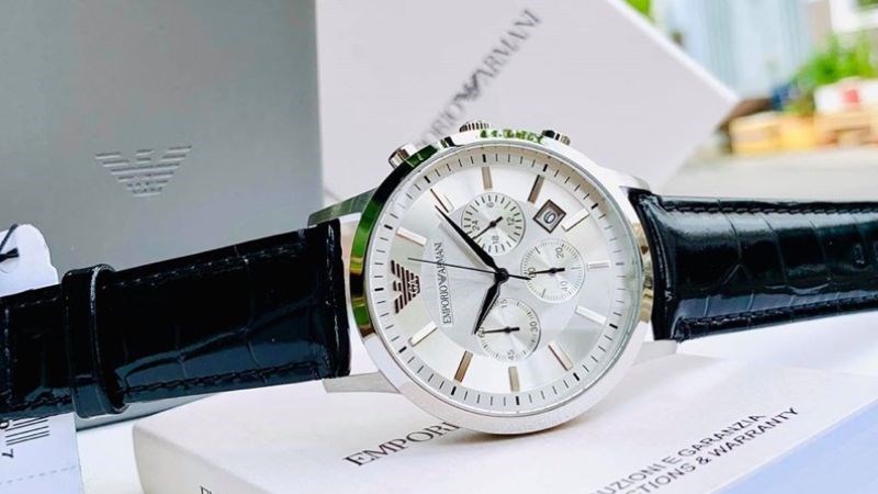 Thương hiệu đồng hồ Emporio Armani của nước nào? Đặc điểm nổi bật nhất -  