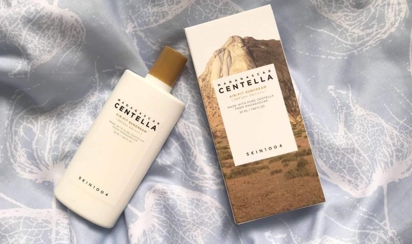 Kem chống nắng dưỡng trắng và phục hồi da Skin1004 Madagascar Centella SPF 50+ PA++++ 50 ml