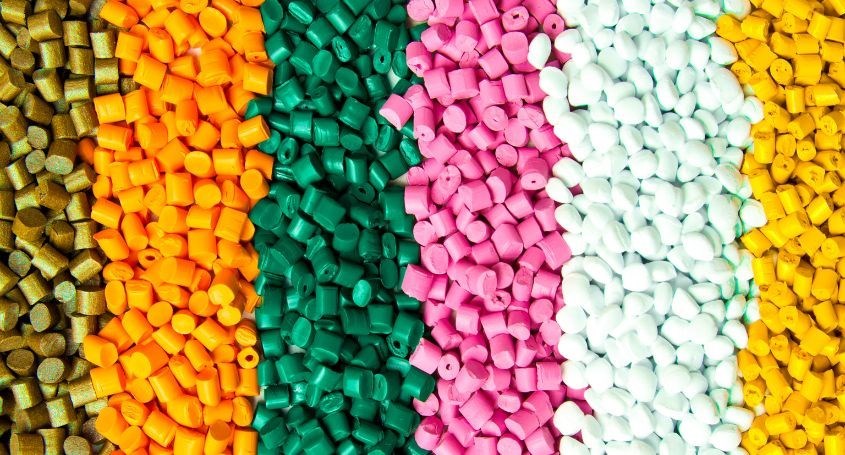 Titanium dioxide được sử dụng trong kĩ thuật sản xuất