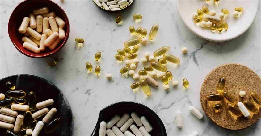 Có nhiều dạng DHA khác nhau giúp mẹ bầu dễ uống. Ảnh: Canva DHA cho bà bầu loại nào tốt