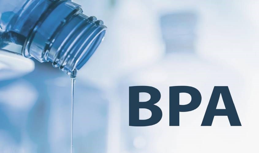 BPA là chất dẻo không định hình, đóng vai trò làm nền cho các loại mỹ phẩm