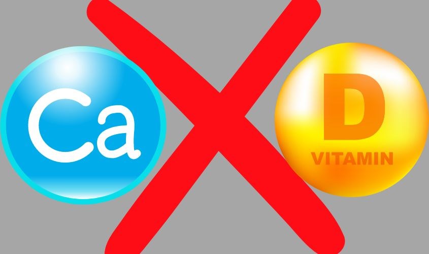 Thừa Canxi và Vitamin D cũng khiến bé bị táo bón