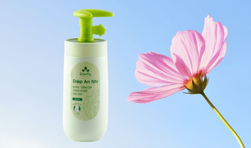 dau-goi-sua-tam-cho-be/tam-goi-cho-be-dk-pharma-diep-an-nhi-huong-thao-duoc-220-ml