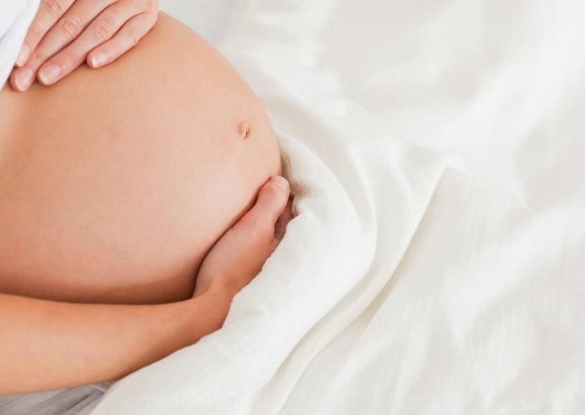 Bầu ăn bòn bon được không?