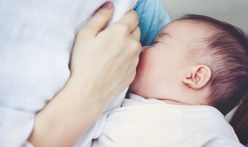 Hoàn toàn không ảnh hưởng đến sữa mẹ