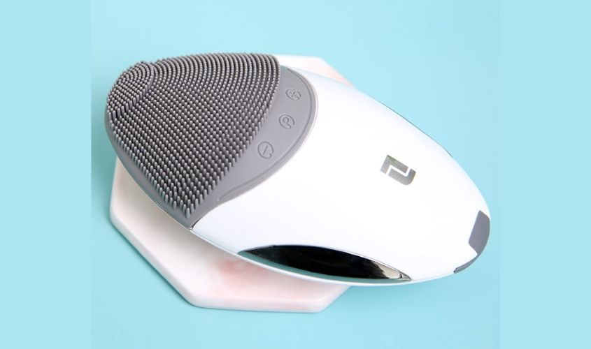 Máy rửa mặt và nâng cơ Lifetrons CMD-100