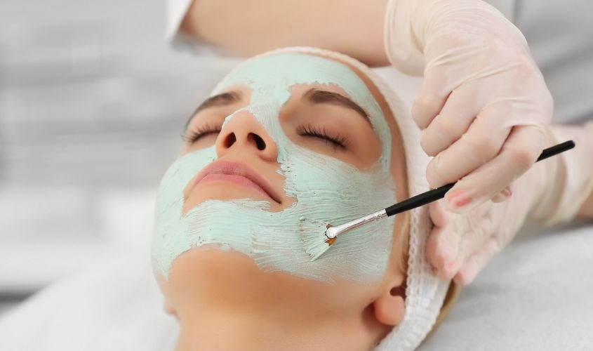 Mặt nạ ngủ giúp dưỡng ẩm và tăng khả năng tổng hợp Collagen cho da Mặt nạ ngủ giúp dưỡng ẩm và tăng khả năng tổng hợp Collagen cho da