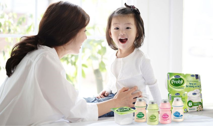 Có thể sử dụng sữa chua uống Probi là trẻ em từ 6 tháng trở lên và người lớn
