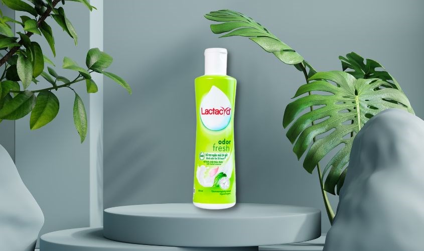 Dung dịch vệ sinh phụ nữ Lactacyd Odor Fresh hương tươi mát 250 ml