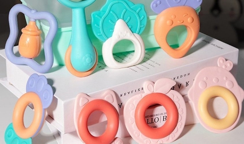 Gặm nướu Baby Rattle bộ 10 món