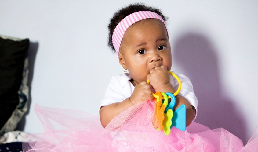 Cần phải đảm bảo vệ sinh dụng cụ gặm nướu