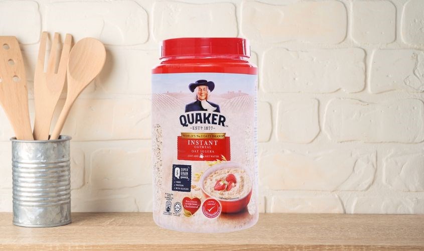 Yến mạch nguyên chất cán dẹt Quaker 600g (dành cho trẻ từ 1 tuổi)