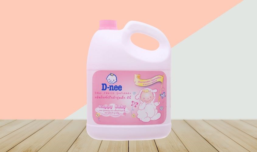 Nước xả quần áo cho bé D-nee Happy Baby hương hoa cỏ can 3 lít