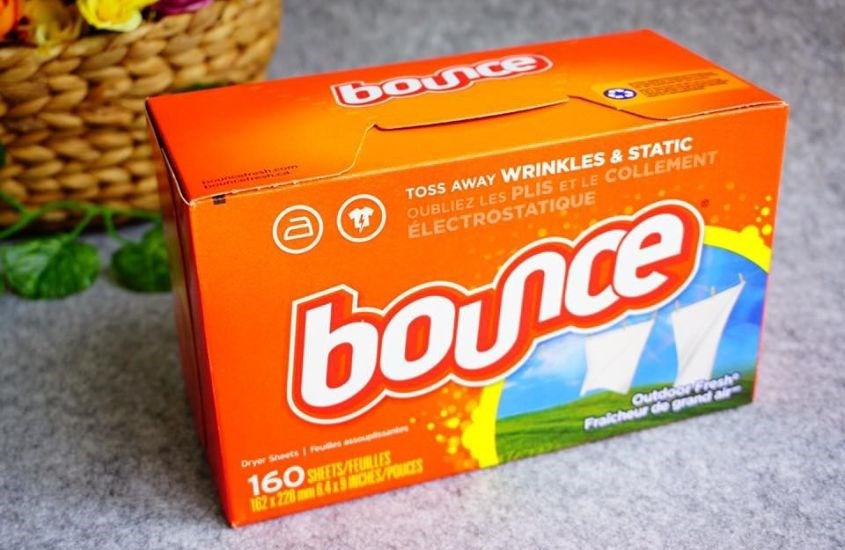 Dùng giấy thơm để ngăn xơ vải