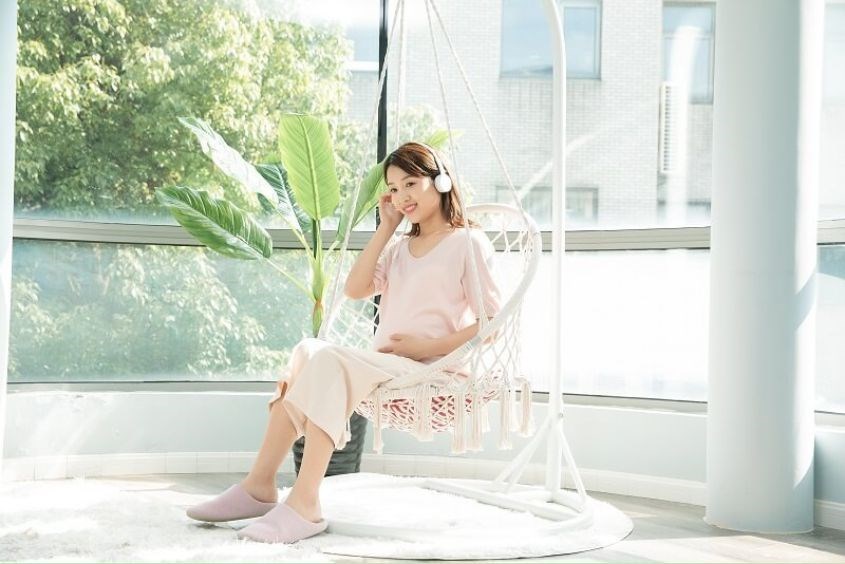 Giúp thai nhi phát triển não bộ nhờ nghe nhạc thai giáo ở tháng thứ 7 Bản nhạc thai giáo 3 tháng cuối