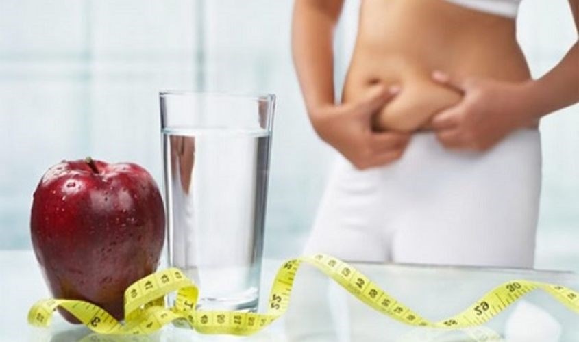 Uống đủ nước lọc mỗi ngày cũng là một phương pháp giảm cân Uống đủ nước lọc mỗi ngày cũng là một phương pháp giảm cân