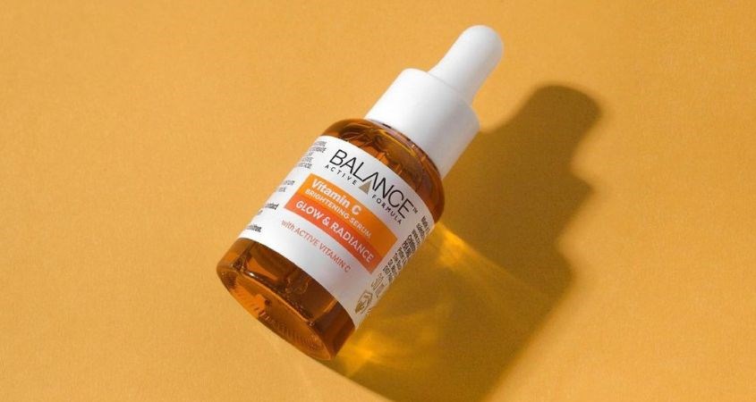 7. Các sai lầm phổ biến khi sử dụng serum trị mụn cho da dầu nhạy cảm