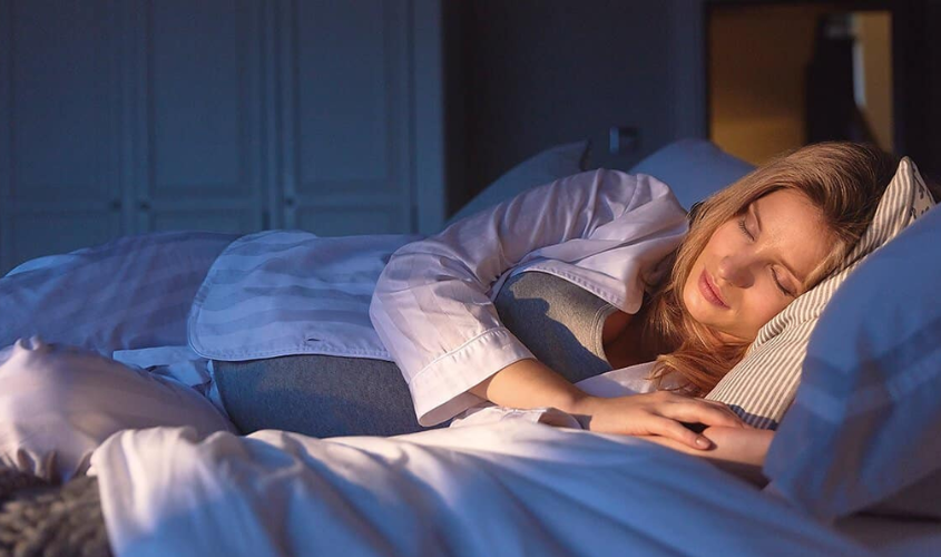 Không gian ngủ quá chật mẹ bầu sẽ cảm thấy khó chịu, bứt rứt khi ngủ 