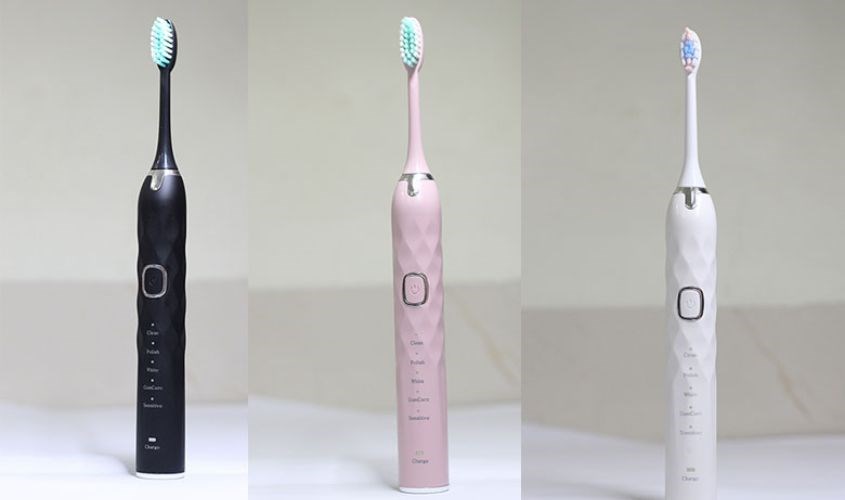 Bàn chải điện Lissa được thiết kế nhỏ gọn, tiện lơi