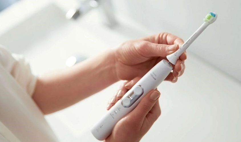 Lưu ý khi sử dụng bàn chải điện Brushie