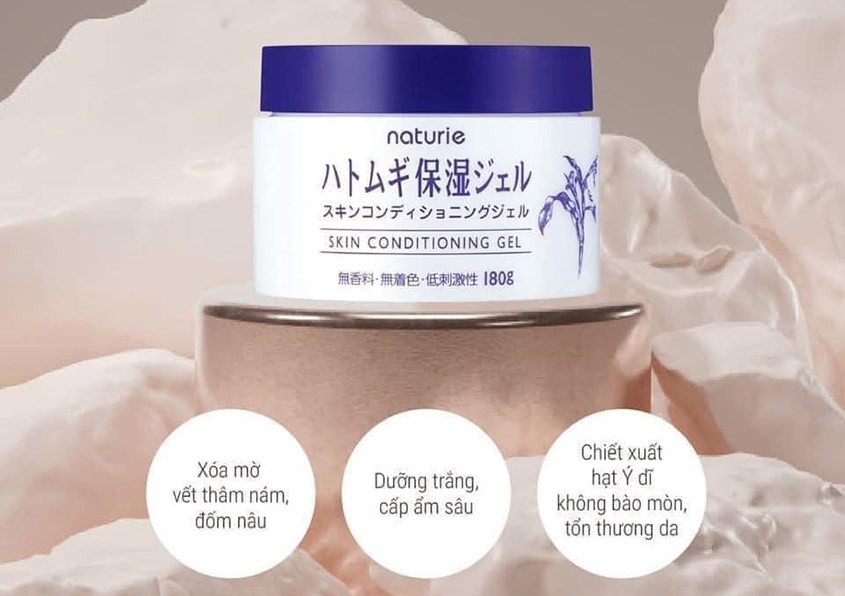 Kem dưỡng ẩm Naturie có thành phần chính là dưỡng chất từ hạt ý dĩ thiên nhiên