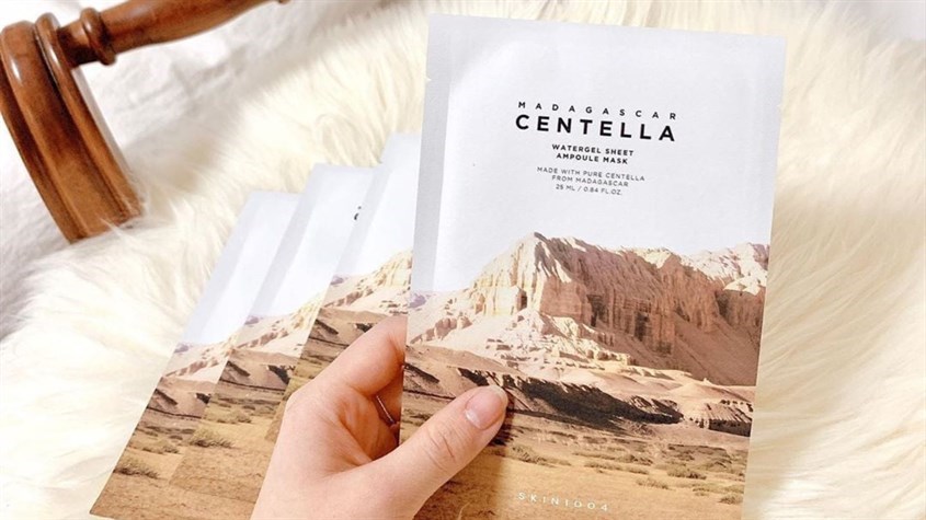 Mặt nạ giấy tinh chất rau má dưỡng ẩm Skin1004 25ml