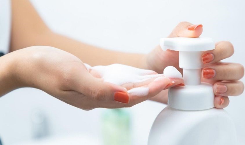 Những lưu ý khi sử dụng dung dịch vệ sinh phụ nữ Những lưu ý khi sử dụng dung dịch vệ sinh phụ nữ