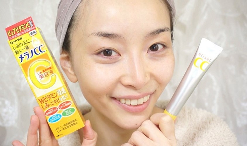 Sử dụng CC Melano đều đặn 2 lần vào sáng và tối mỗi ngày