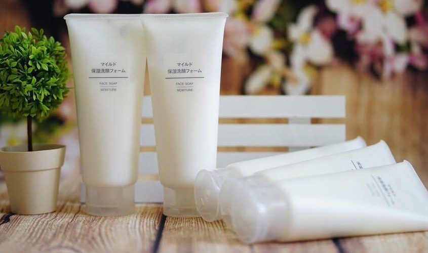 Sữa rửa mặt Muji Face Soap Moisture