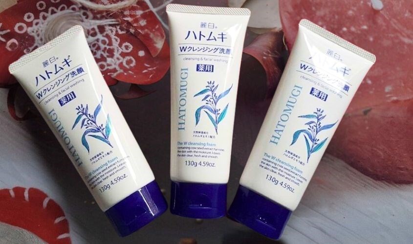 Sữa rửa mặt Ý Dĩ Hatomugi Naturie