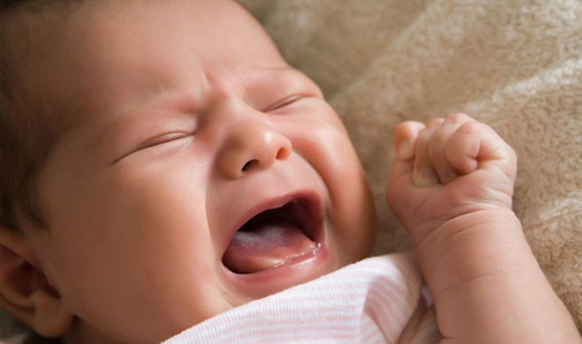 Tiếng khóc của trẻ không phải lúc nào cũng do trẻ khó chịu hay có bệnh trong người