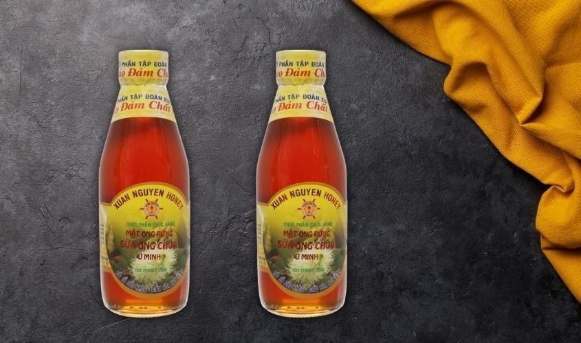 Mật ong rừng nguyên chất pha sữa ong chúa U Minh Xuân Nguyên 200 ml Mật ong rừng nguyên chất pha sữa ong chúa U Minh Xuân Nguyên 200 ml