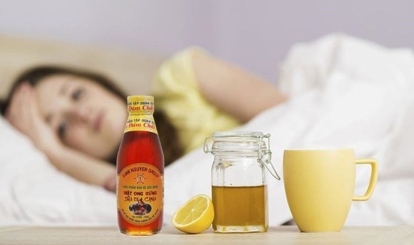 Mật ong rừng nguyên chất pha sữa ong chúa Xuân Nguyên 200 ml Mật ong rừng nguyên chất pha sữa ong chúa Xuân Nguyên 200 ml