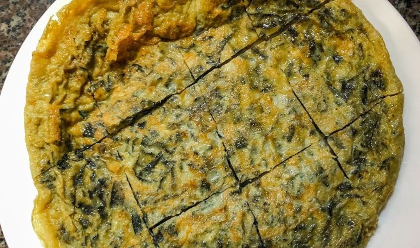 Trong lá mơ chứa nhiều chất giúp kích thích tiêu hóa 