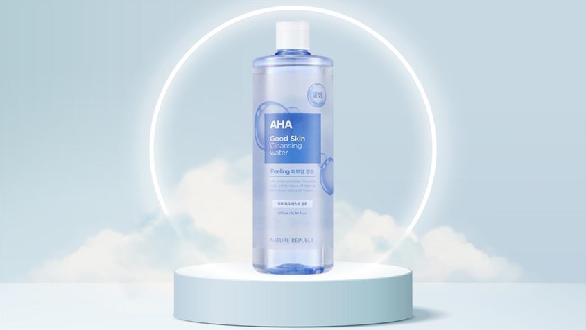 Nước tẩy trang tẩy tế bào chết Nature Republic Good Skin AHA Ampoule Cleansing Water 500 ml