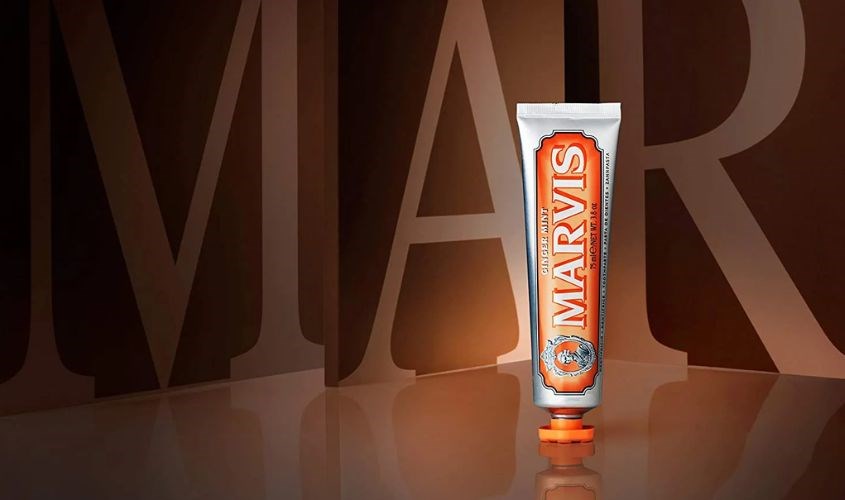 Kem đánh răng Marvis Ginger Mint với mùi hương the ấm của gừng