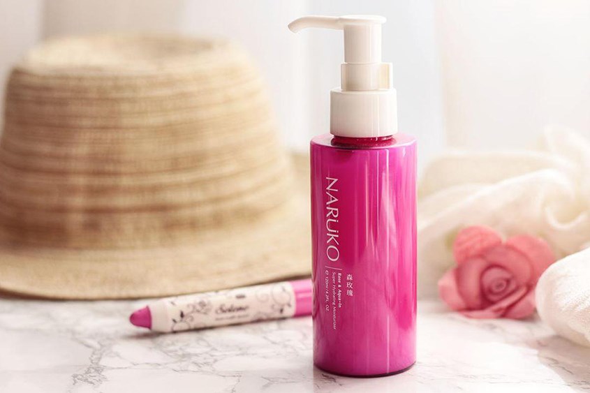 Rose and Auqa-In Super Hydrating Lotion