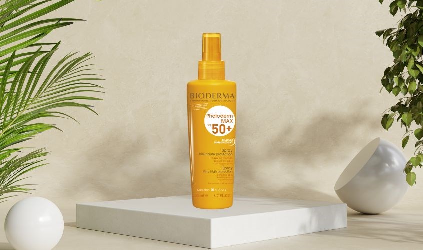 Kem chống nắng Bioderma Photoderm Max Spray SPF 50+