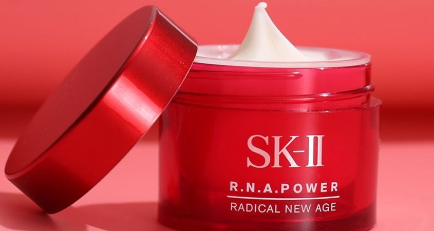 SK-II R.N.A Power Radical New Age giúp lấp đầy các nếp nhăn trên da