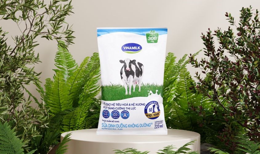 Sữa tươi Vinamilk không đường 220 ml (từ 1 tuổi)