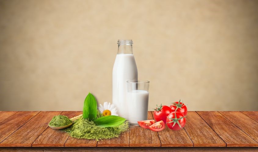 Mặt nạ trà xanh sữa tươi và cà chua