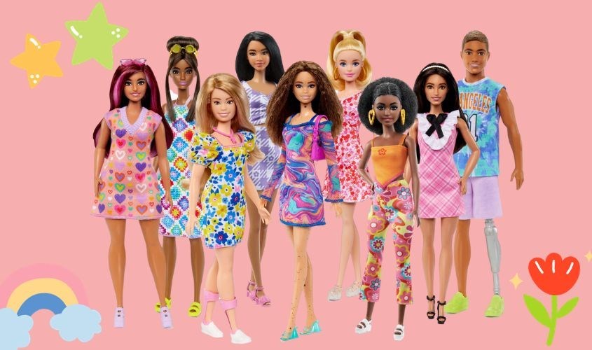 Quà tặng búp bê cho bé gái